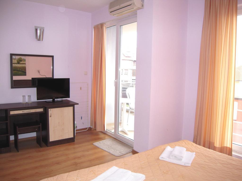 Bona Dea Club Hotel Sveti Vlas Habitación foto