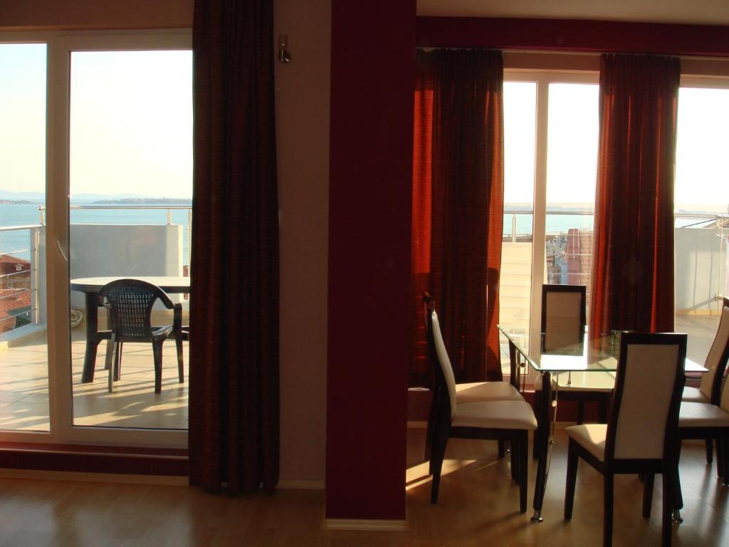 Bona Dea Club Hotel Sveti Vlas Habitación foto